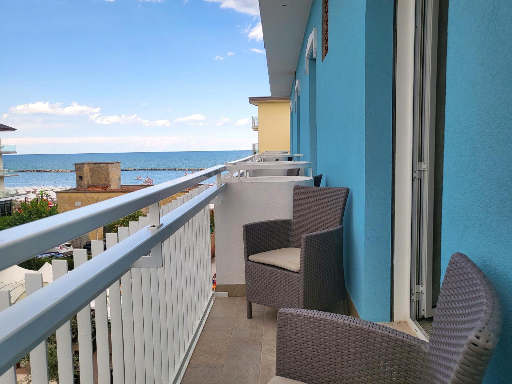 Hotel Lauretta Bellaria-Igea Marina Exterior foto